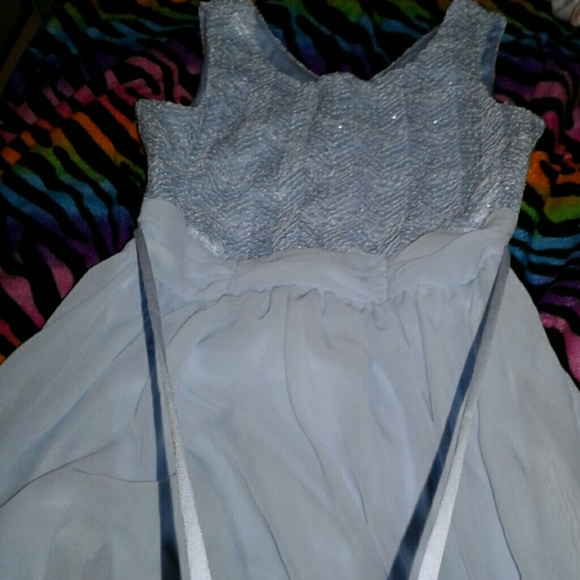 Dress - Picture 2 of 4